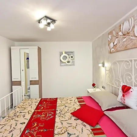 Rimac 663 Apartment *