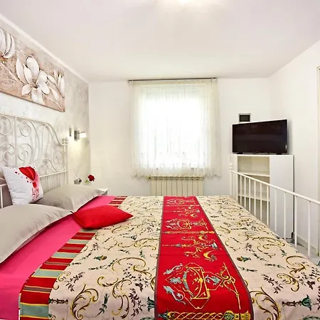 Apartment Rimac 663 Porec