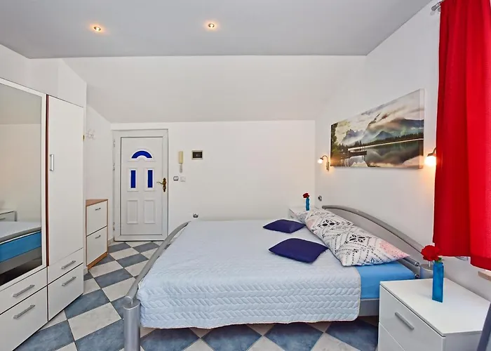 Apartament Rimac 663 *